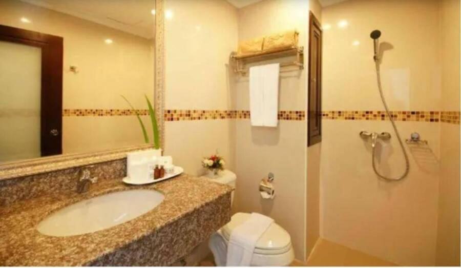 Ivory Palace Hotel Pattaya Eksteriør billede
