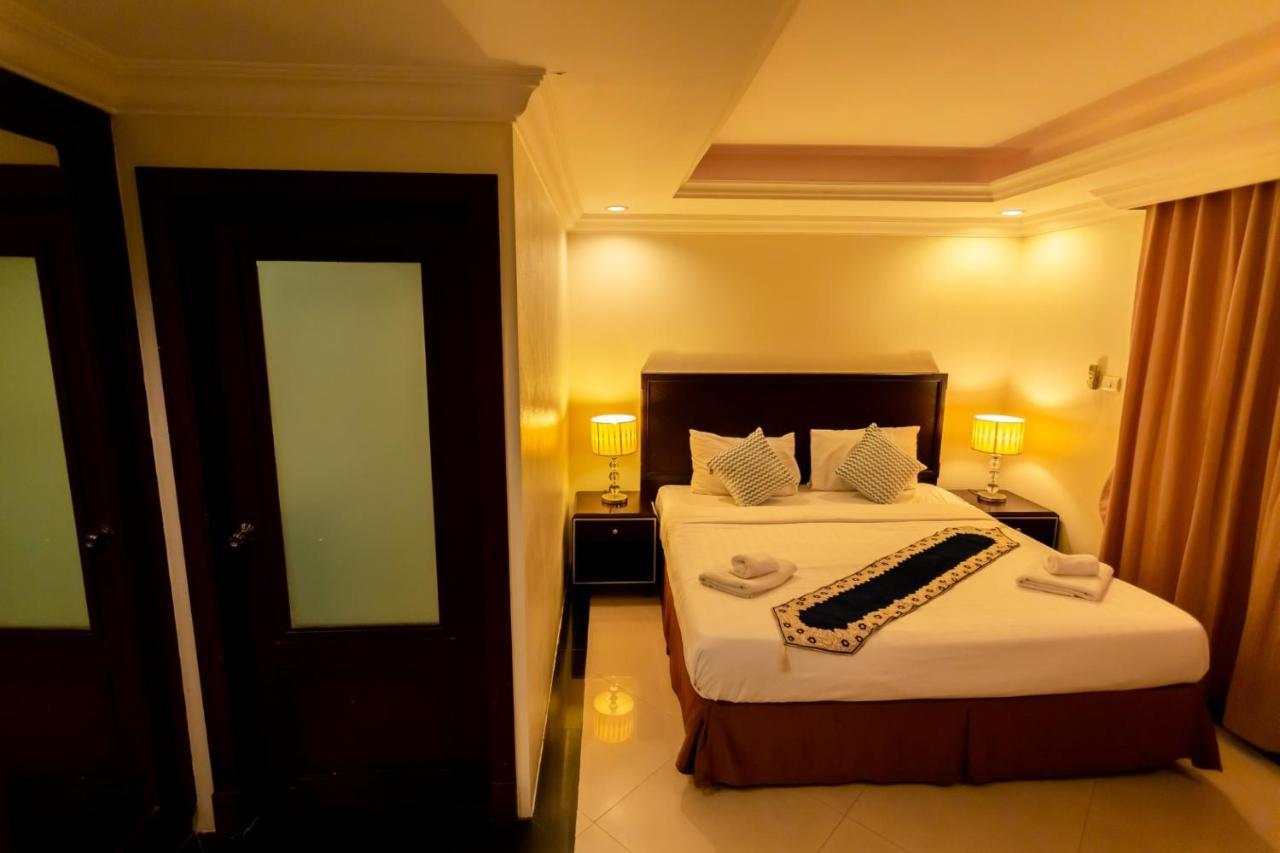 Ivory Palace Hotel Pattaya Eksteriør billede