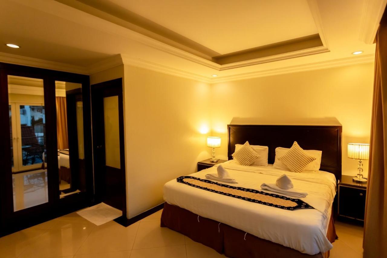 Ivory Palace Hotel Pattaya Eksteriør billede
