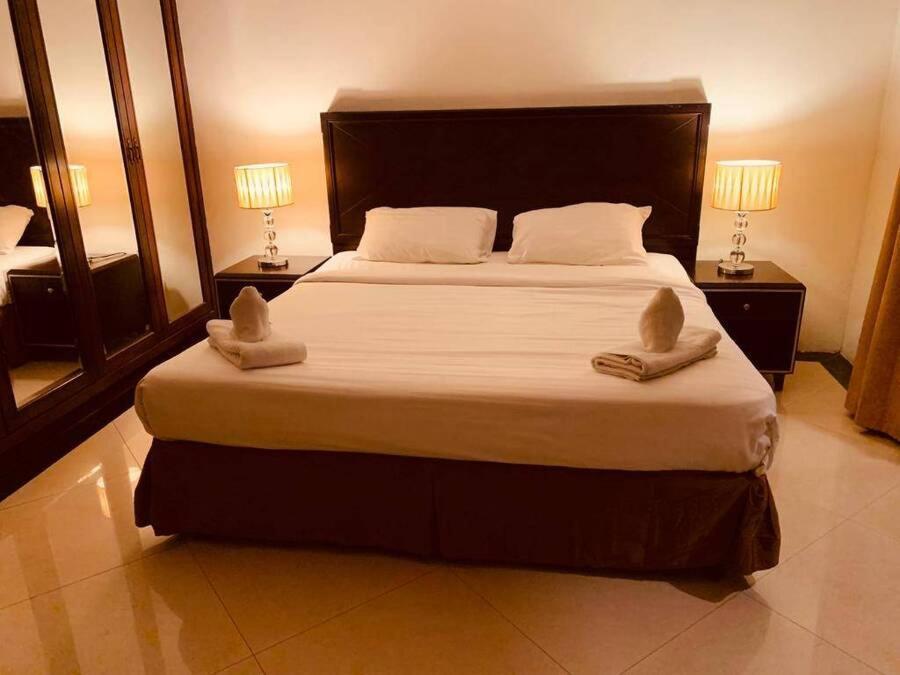 Ivory Palace Hotel Pattaya Eksteriør billede
